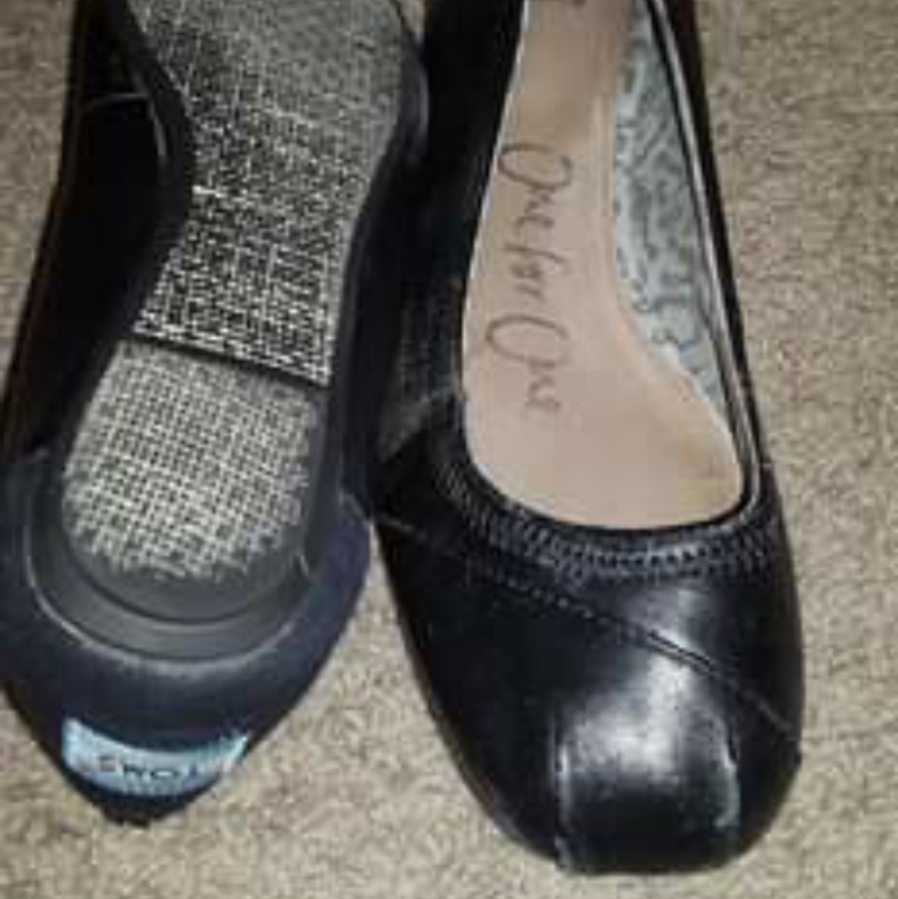 TOMS Ballet Flats